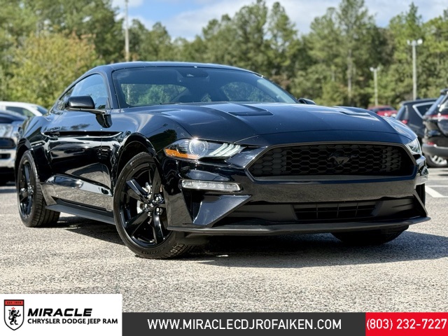 2021 Ford Mustang EcoBoost