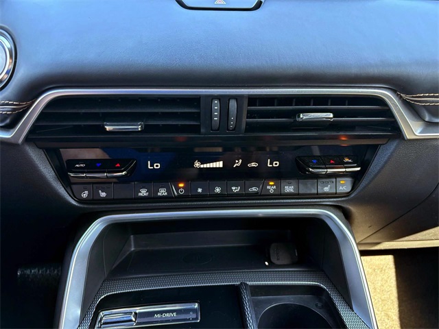 Used 2024 Rhodium White Metallic Mazda 3.3 Turbo S Premium image 27