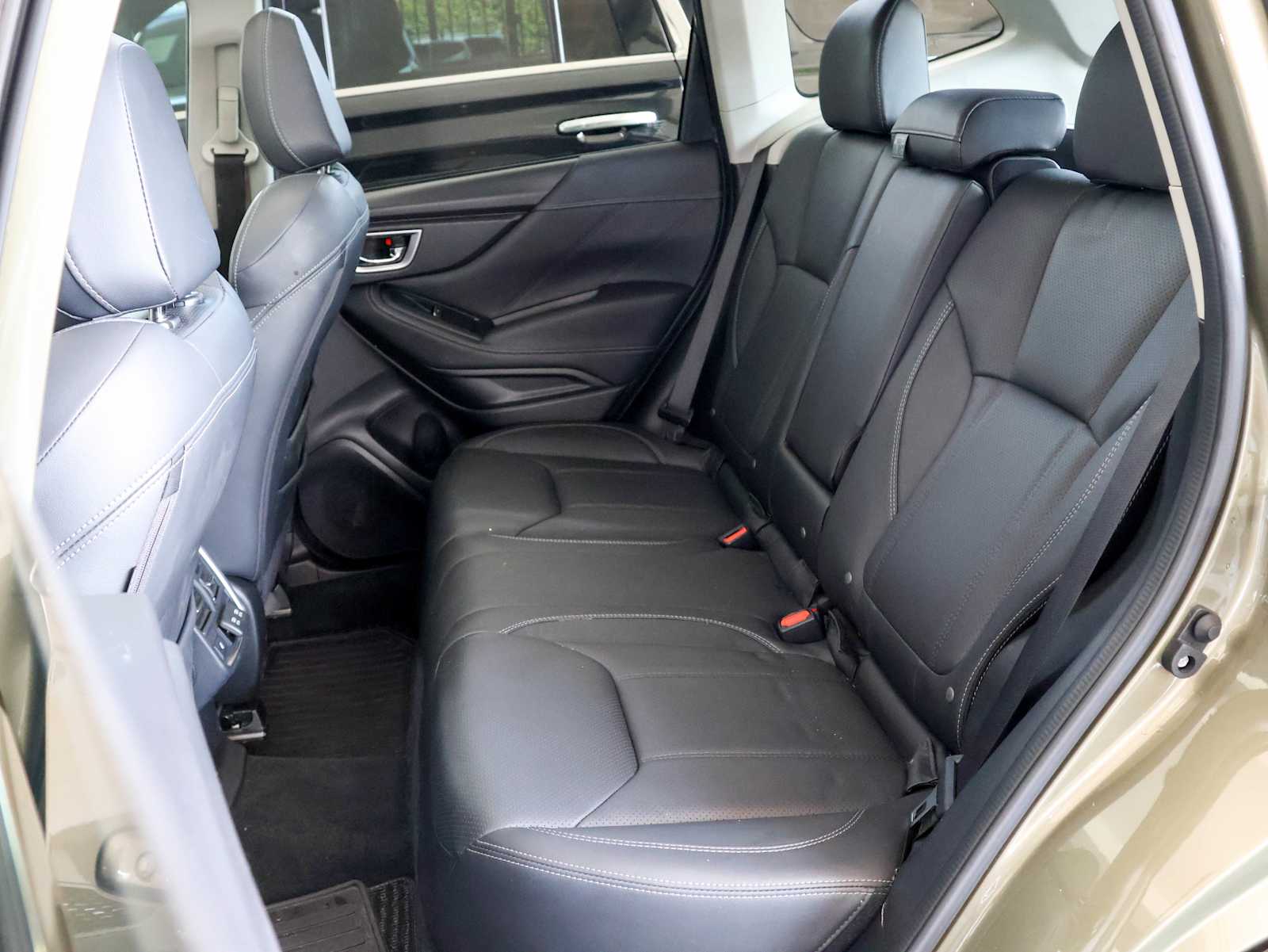 2022 Subaru Forester Touring photo 20