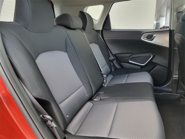 2023 Kia Soul LX photo 16