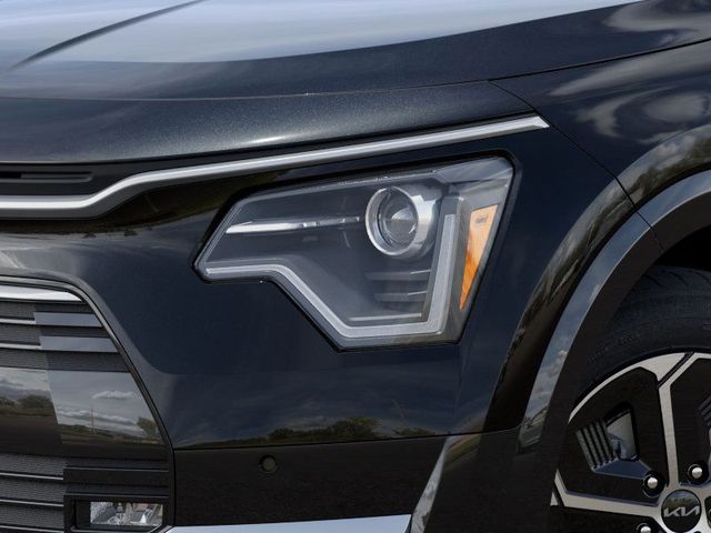2025 Kia Niro SX photo 10