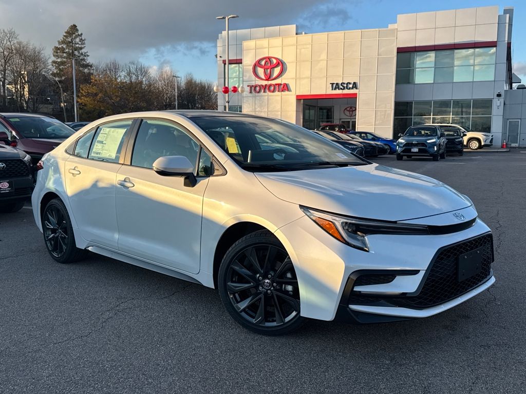 2026 Toyota Corolla XSE's photo