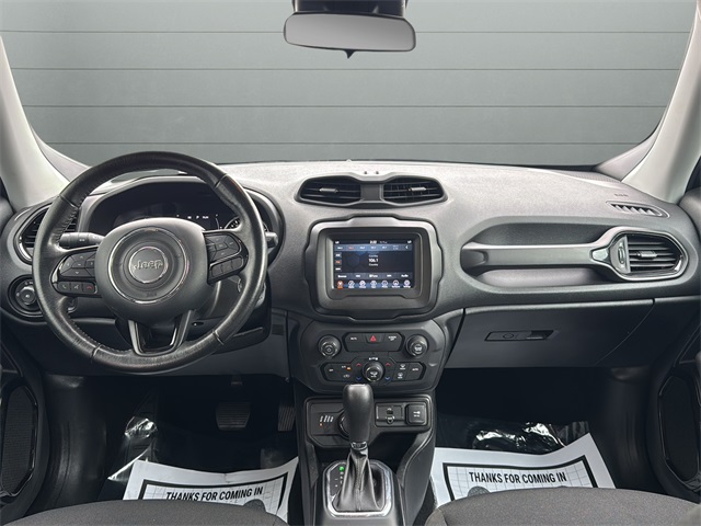 2020 Jeep Renegade Altitude photo 9