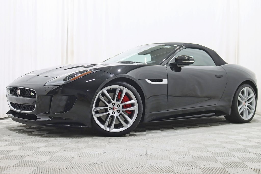 2016 Jaguar F-TYPE R photo 3