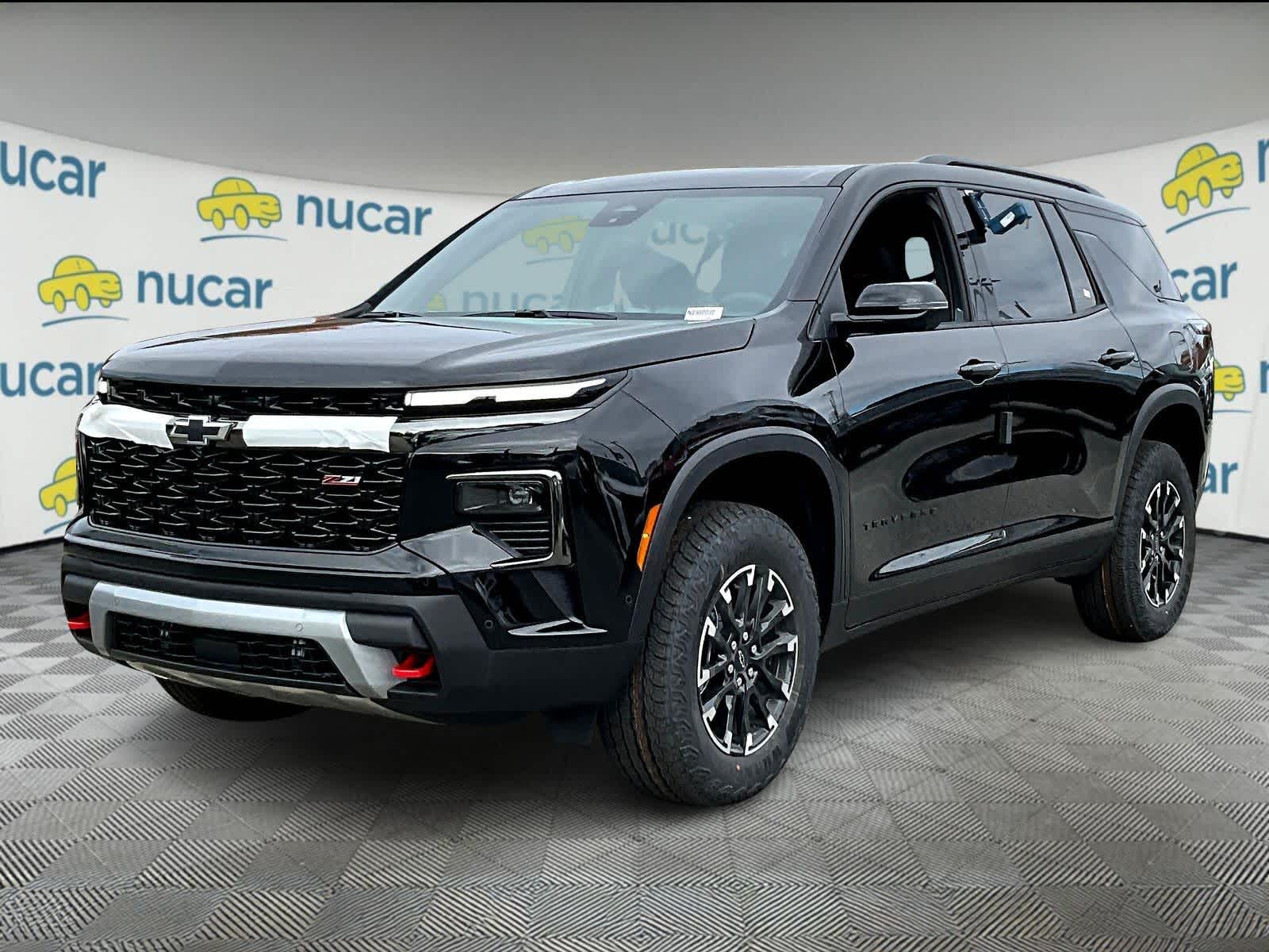 2026 Chevrolet Traverse Z71 photo 3