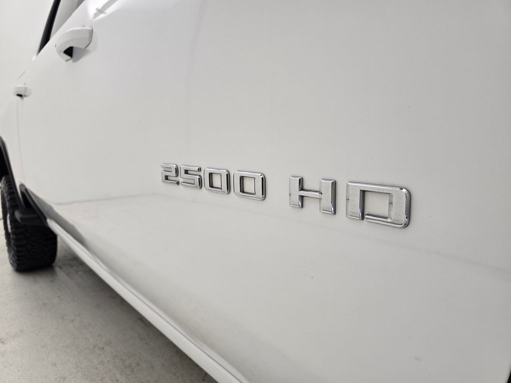 2024 Chevrolet Silverado 2500HD LT photo 35