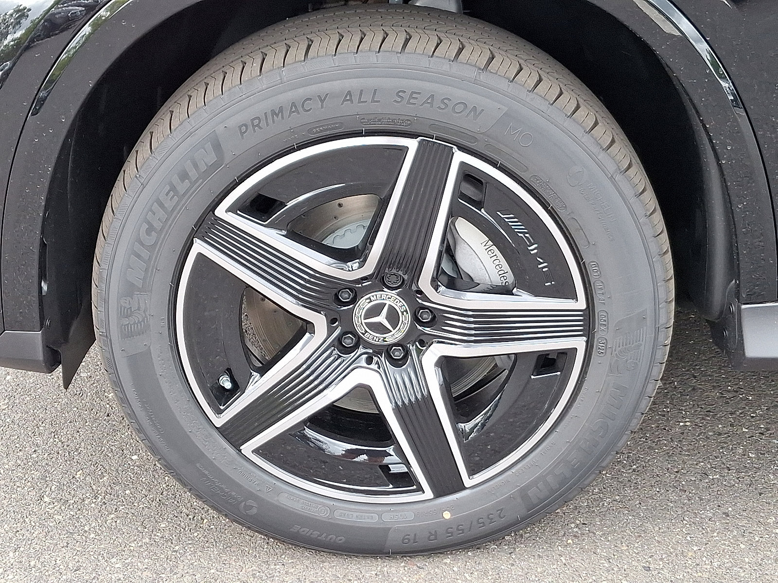 2026 Mercedes Benz GLC 300 4MATIC photo 3