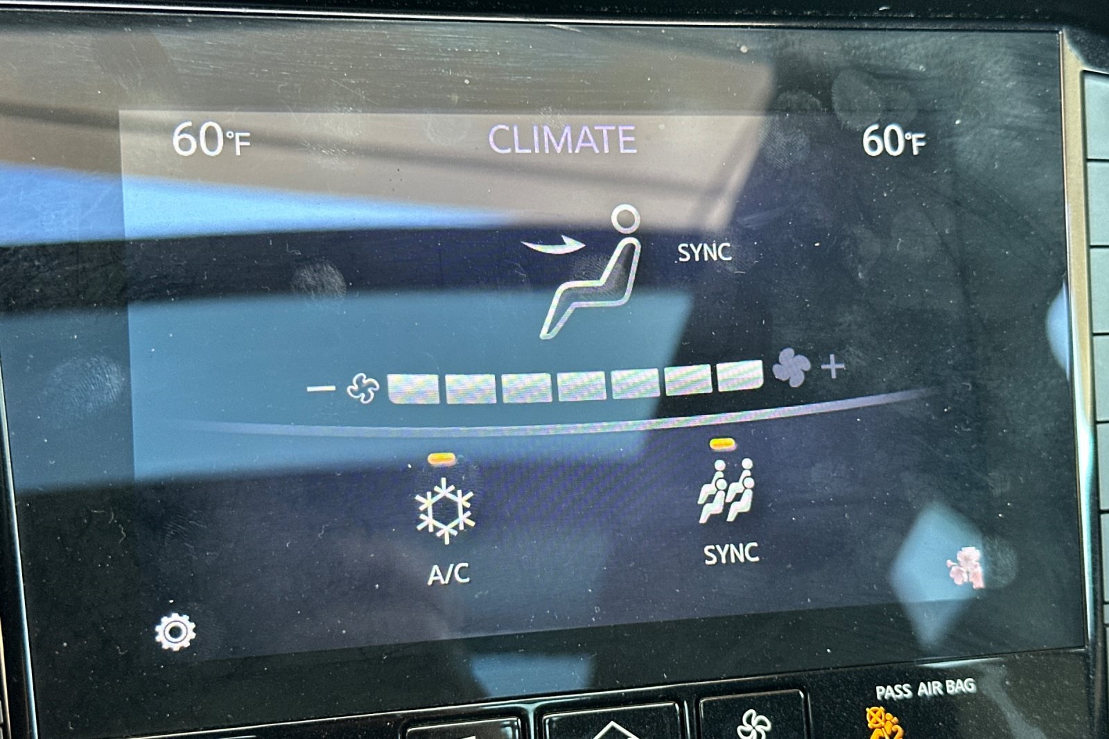 2019 Infiniti QX50 Luxe photo 17