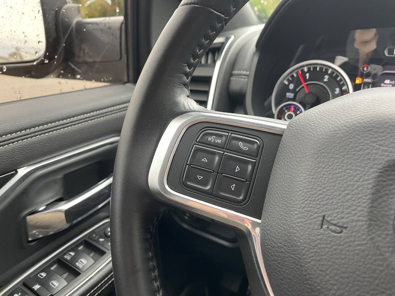 2022 Ram 2500 Laramie photo 14