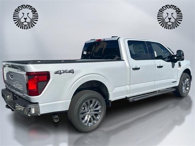 2025 Ford F-150 XLT photo 3