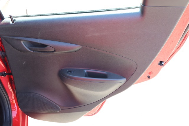 2022 Chevrolet Spark 1LT photo 17