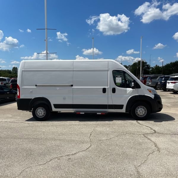 2023 Ram ProMaster 3500 Cargo Van photo 2
