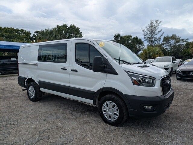2023 Ford Transit photo 7