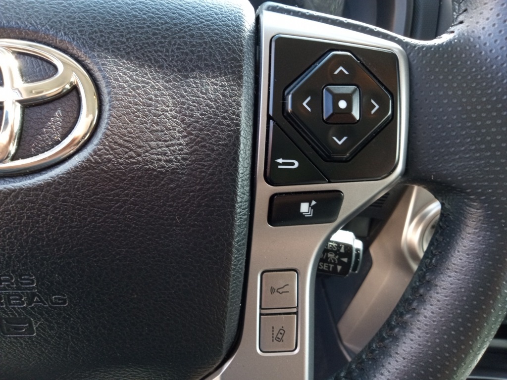 2023 Toyota 4Runner SR5 photo 27