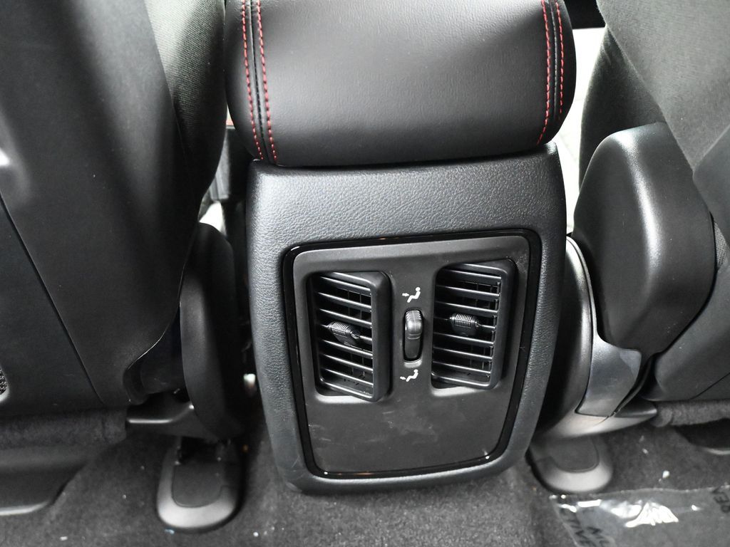 2024 Dodge Durango GT photo 26