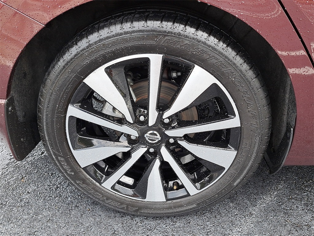 2023 Nissan Sentra SV photo 8
