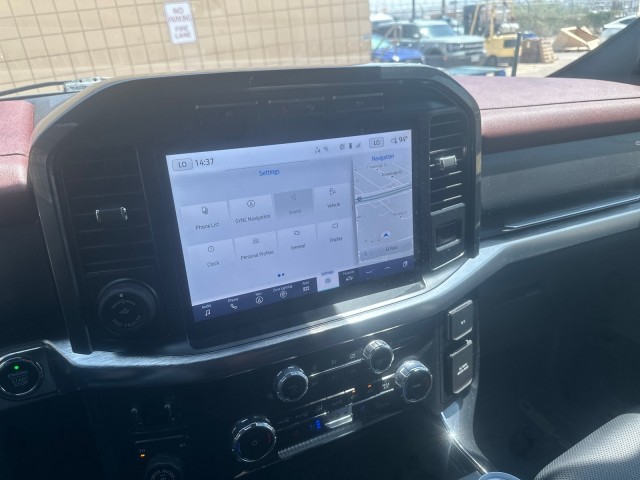 Used 2023 Oxford White Ford LARIAT image 24