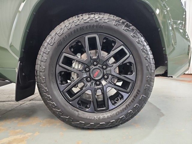 2022 Toyota Tundra SR5 CrewMax photo 29