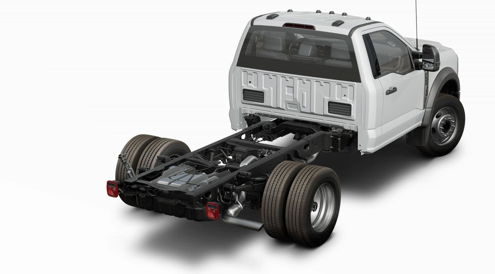 2024 Ford F-600 photo 3