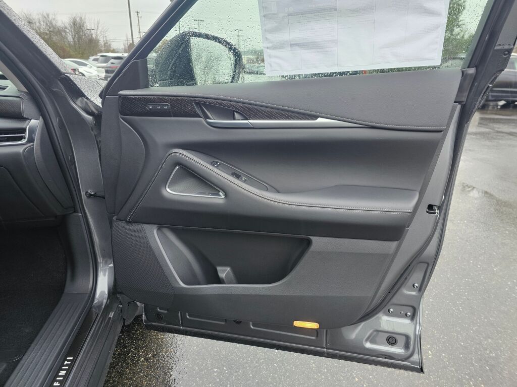 2025 Infiniti QX60 Sensory photo 11
