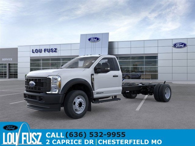 2025 Ford F-600 Super Duty Chassis Cab XL's photo