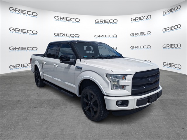 2015 Ford F-150 Lariat photo 2