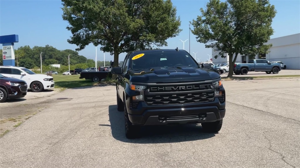 2022 Chevrolet Silverado 1500 Custom Trail Boss photo 3
