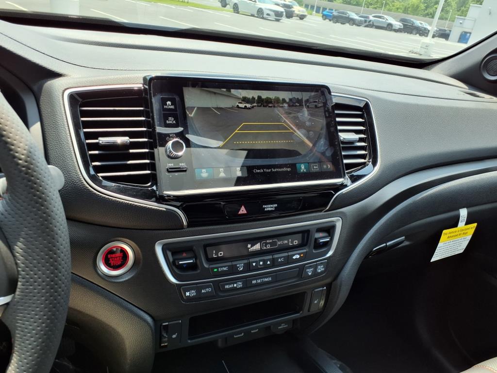 2025 Honda Ridgeline TrailSport photo 14