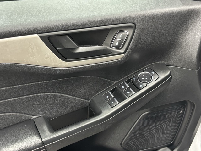 2022 Ford Escape SE photo 11