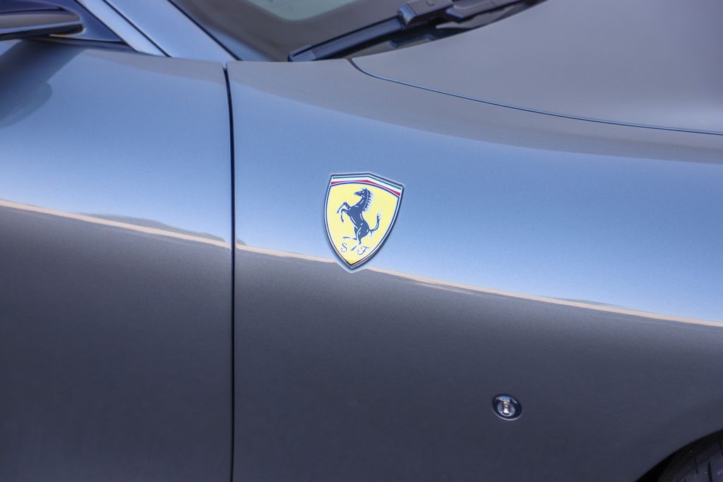 2024 Ferrari Roma photo 24