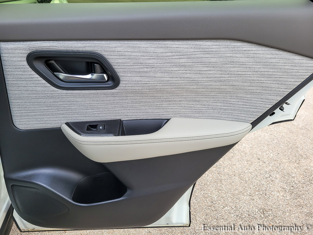 2023 NISSAN ROGUE - Image 19