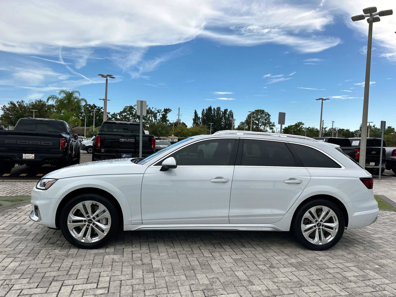 2024 Audi A4 Allroad 45 Premium Plus photo 5