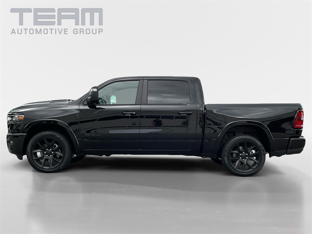 2025 Ram 1500 Laramie photo 3