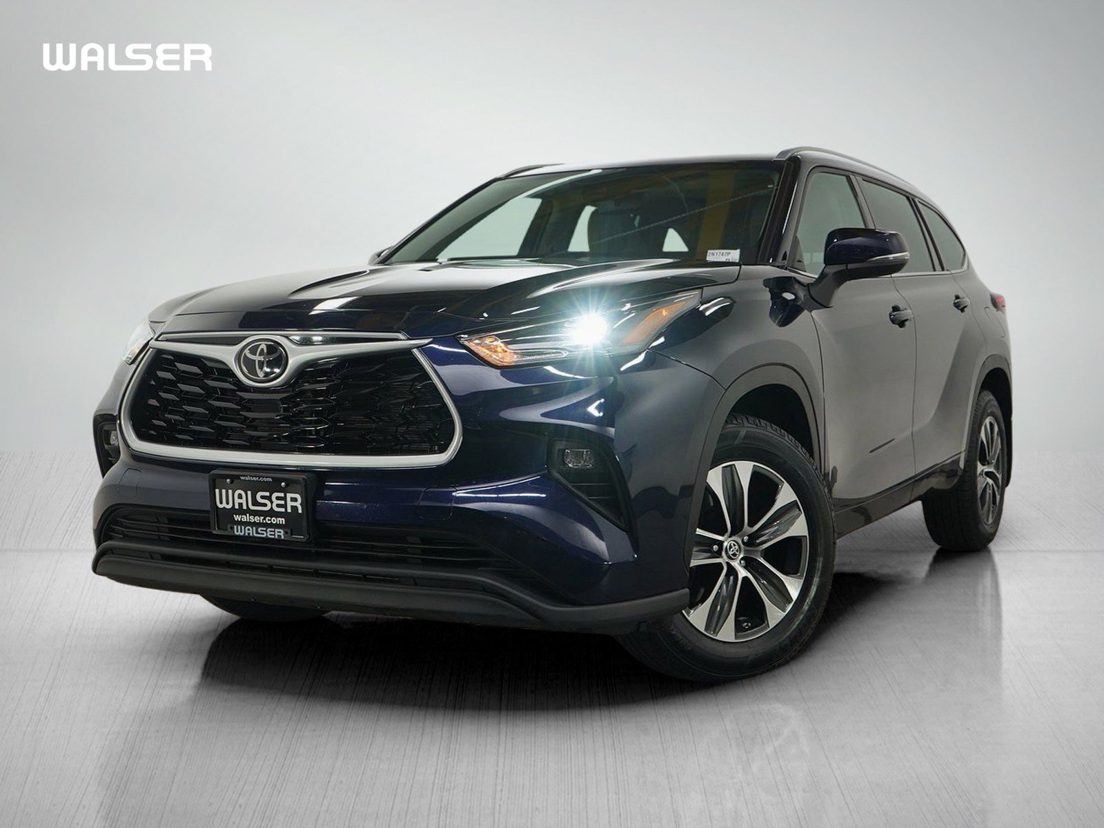 2022 Toyota Highlander XLE's photo