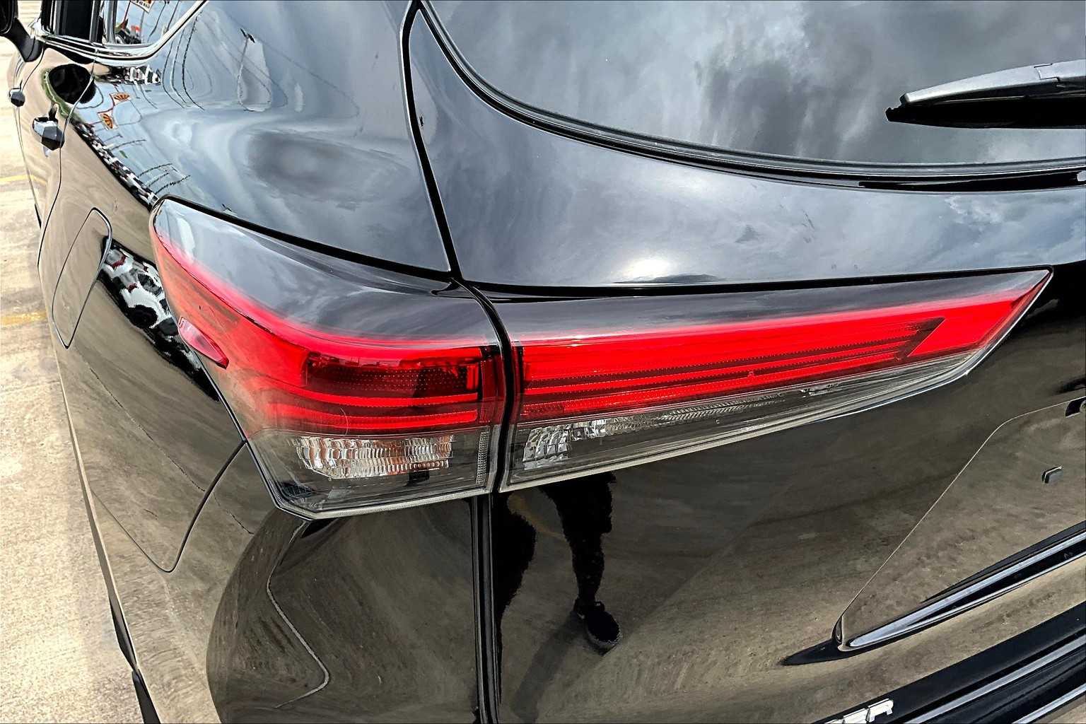 2021 Toyota Highlander Hybrid XLE photo 27