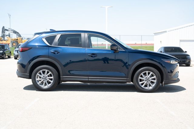 2022 Mazda CX-5 2.5 Select photo 9