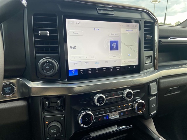 2025 Ford F-250 photo 13
