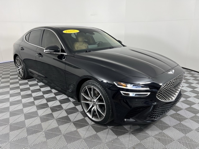 2022 GENESIS G70 Standard's photo
