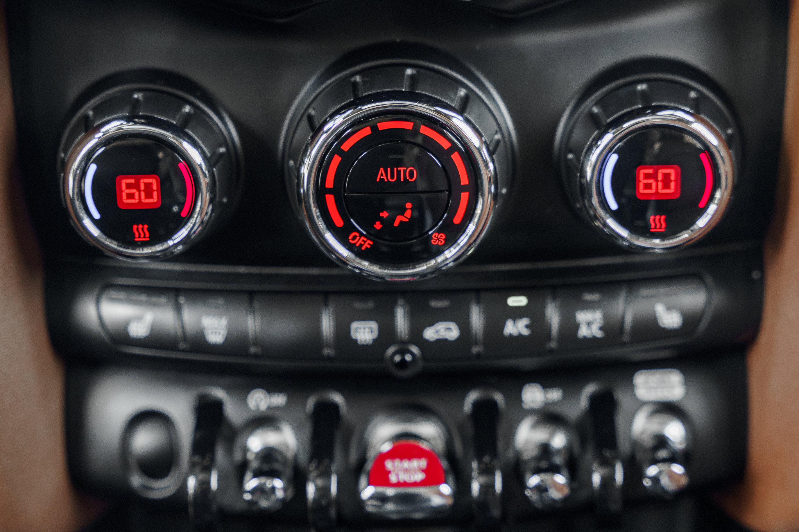 2020 Mini Cooper 4 Door Hardtop S photo 8