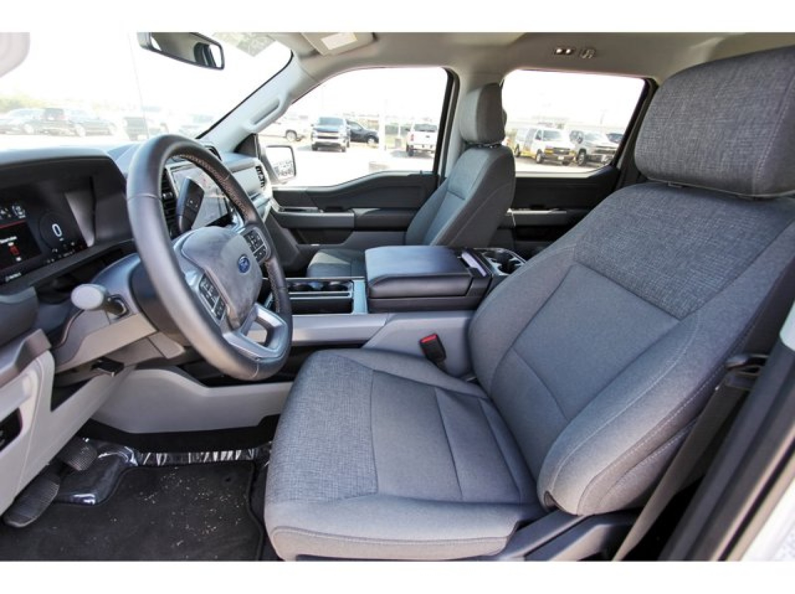 2024 Ford F-150 XLT - 9