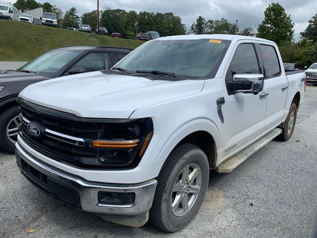 2024 Ford F-150 XLT photo 4