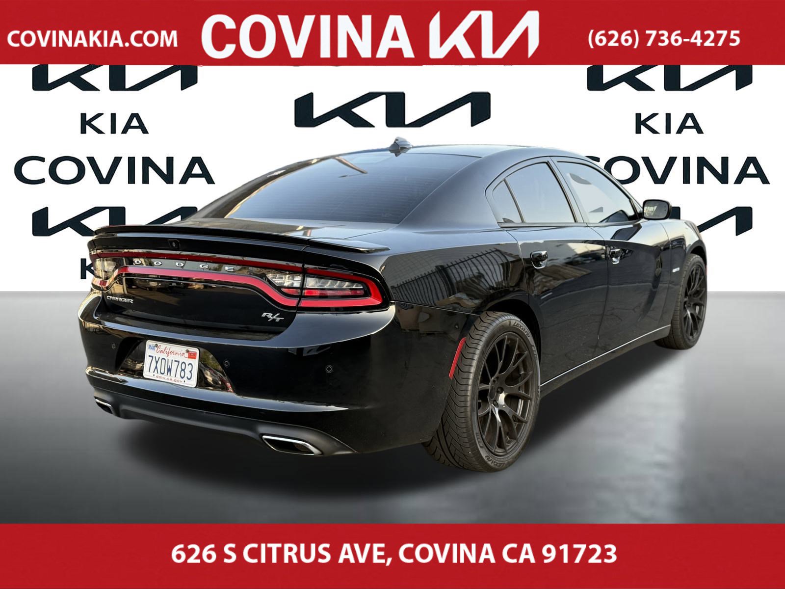 2017 Dodge Charger R/T photo 4