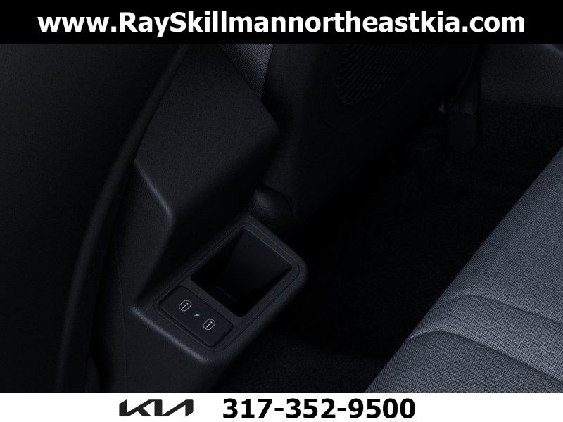 2025 Kia K4 EX photo 23