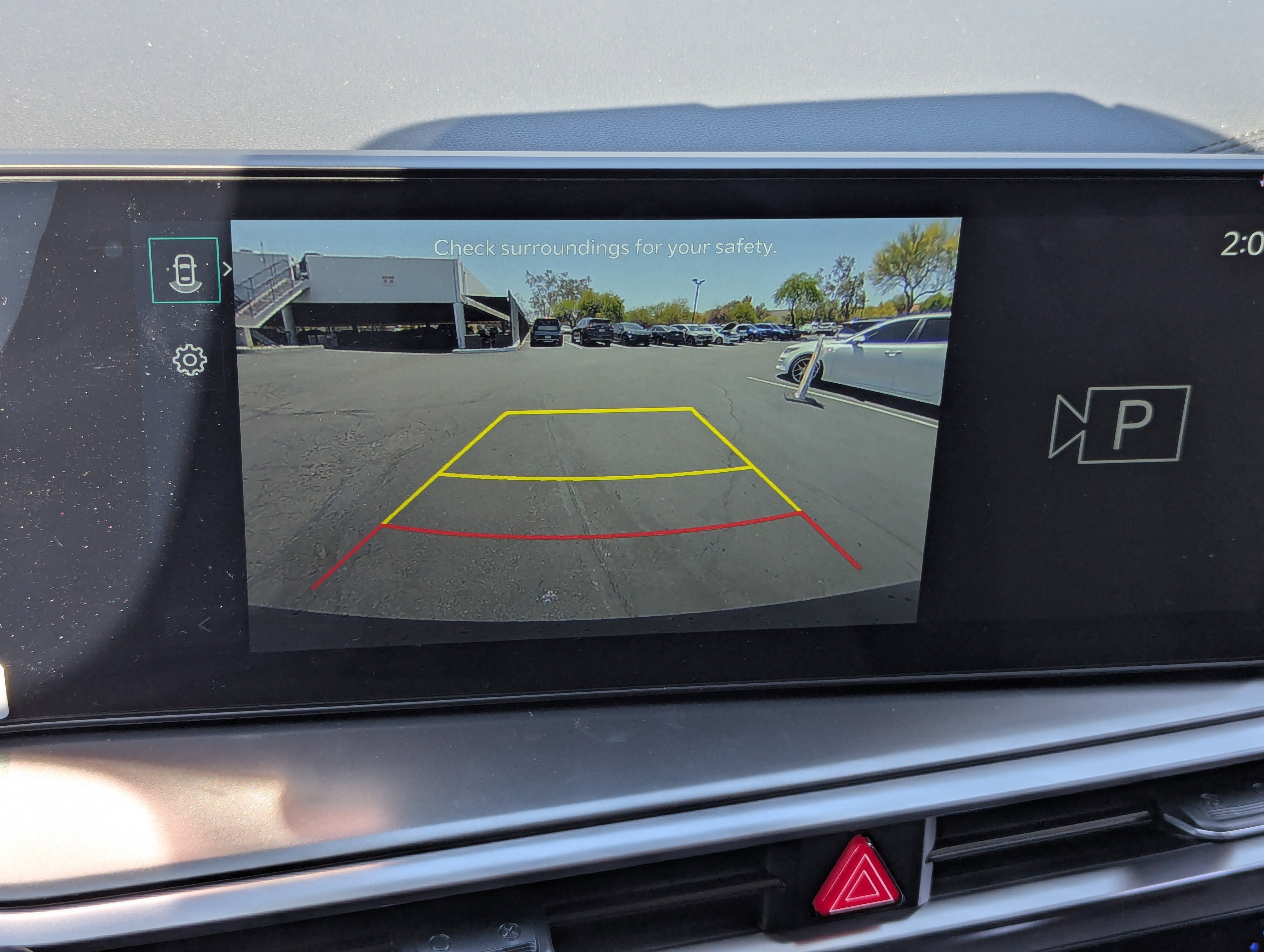 2025 Kia Sorento LX photo 4
