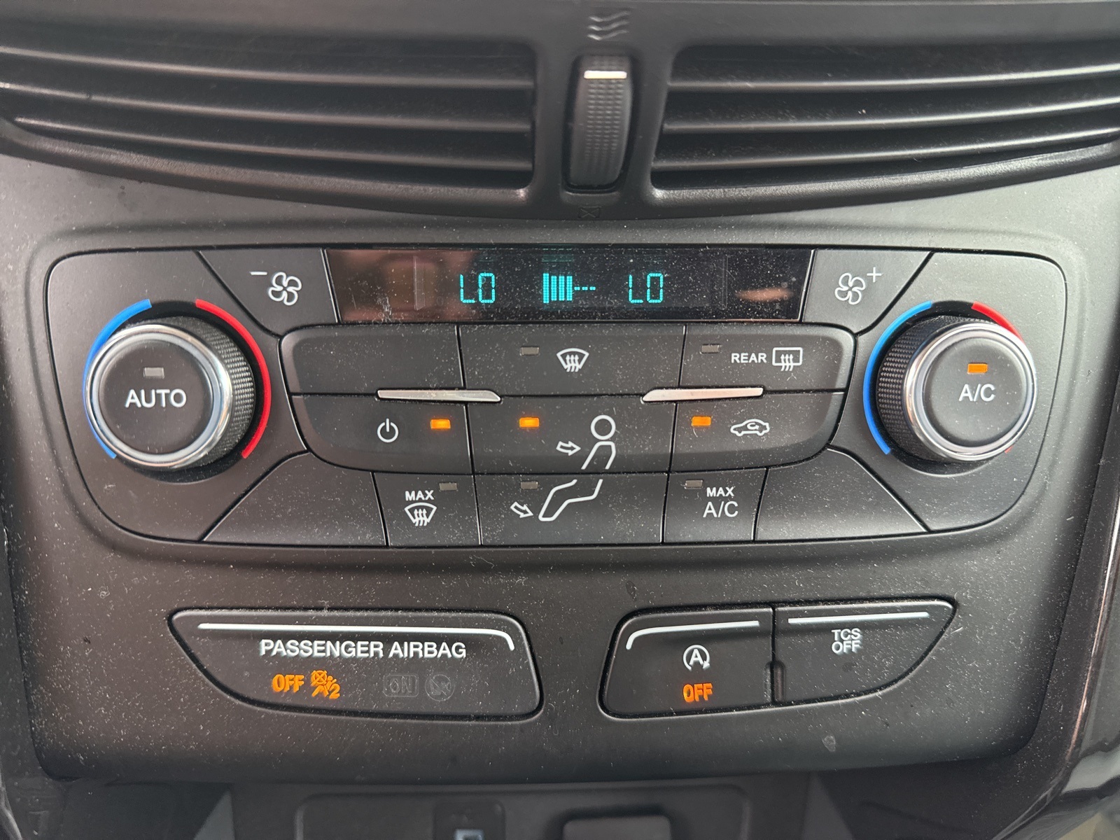 2017 Ford Escape SE photo 26