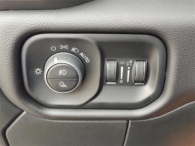2025 Ram 2500 Laramie photo 25