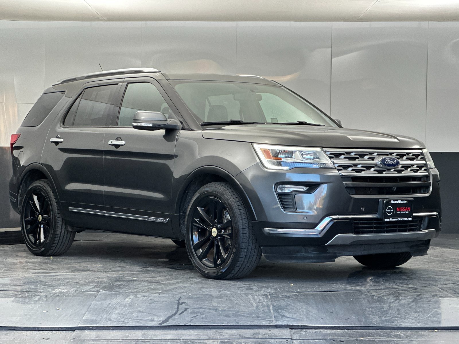 2018 Ford Explorer Limited's photo