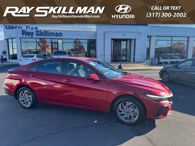 2026 Hyundai Elantra Blue's photo