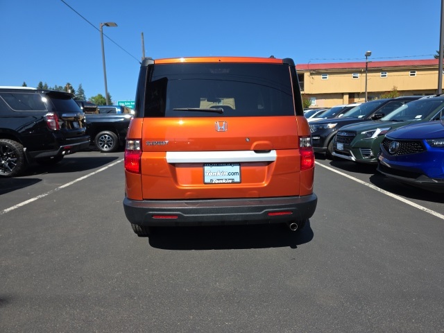 2010 Honda Element EX photo 5