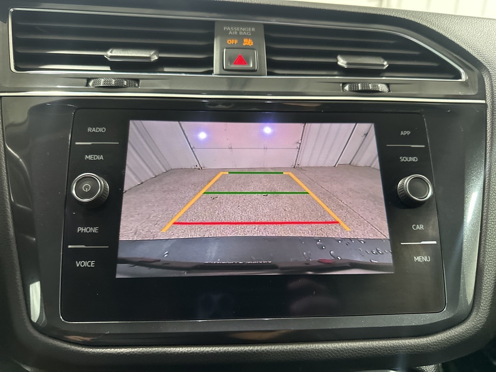 2021 Volkswagen Tiguan R-Line Black SEL photo 19